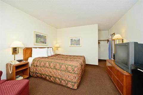 Americas Best Value Inn And Suites Overland Park Extérieur photo
